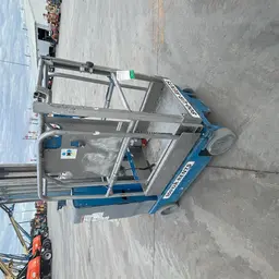 2016 Genie GR-20 Self-Propelled One-Person Lift