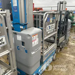 2016 Genie GR-20 Self-Propelled One-Person Lift