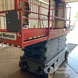 2018 Skyjack SJIII4740 Scissor Lift