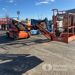 2015 JLG E400AJPN Articulating Boom Lift