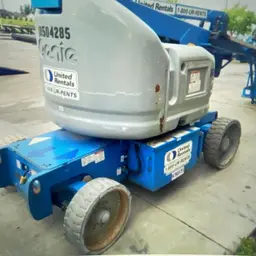 2016 Genie Z-40/23N RJ Articulating Boom Lift