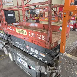 2016 Skyjack SJIII3219 Scissor Lift