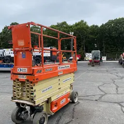 2017 JLG 2632ES Scissor Lift