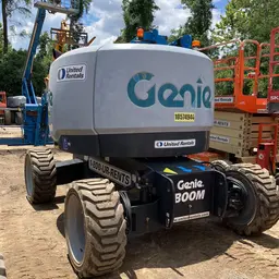2017 Genie Z-62/40J Articulating Boom Lift