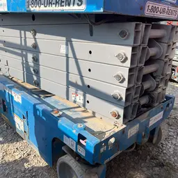 2016 Genie GS-4047 Scissor Lift