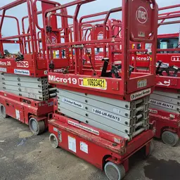 2019 MEC MICRO 19 Scissor Lift
