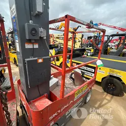 2017 Skyjack SJ16 Self-Propelled One-Person Lift
