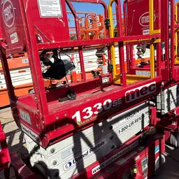 2019 MEC 1330SE Scissor Lift