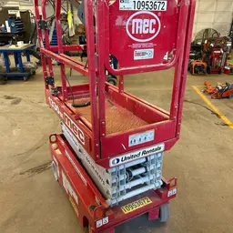 2019 MEC 1330SE Scissor Lift