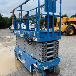 2018 Genie GS-3232 Scissor Lift