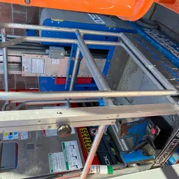 2017 Genie GR-20 Self-Propelled One-Person Lift