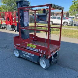 2018 Skyjack SJ12 Self-Propelled One-Person Lift