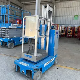 2018 Genie GR-20 Self-Propelled One-Person Lift