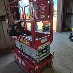 2019 MEC 1330SE Scissor Lift