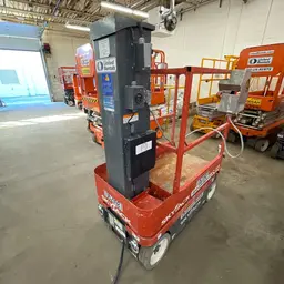 2017 Skyjack SJ12 Self-Propelled One-Person Lift