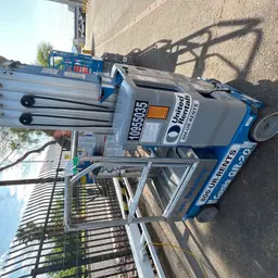 2019 Genie GR-20 Self-Propelled One-Person Lift