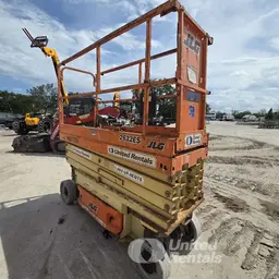 2017 JLG 2632ES Scissor Lift