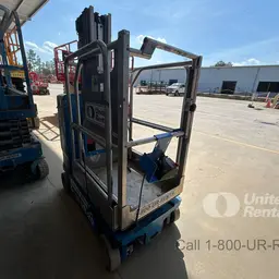 2016 Genie GR-20 Self-Propelled One-Person Lift