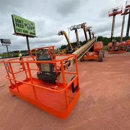 2017 JLG 800S Boom Lift