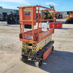 2019 JLG 1932R Scissor Lift