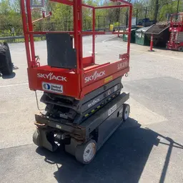 2018 Skyjack SJIII3219 Scissor Lift