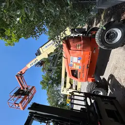 2015 JLG 450AJ Articulating Boom Lift