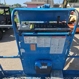2016 Genie Z-45/25J DC Articulating Boom Lift