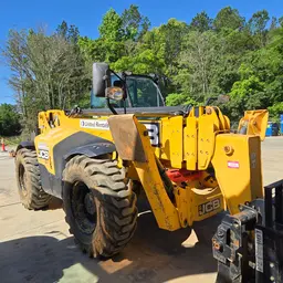2017 JCB 550-170 Forklift