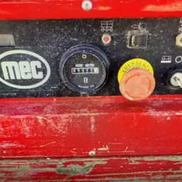2018 MEC MICRO 19 Scissor Lift