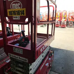 2018 MEC 1330SE Scissor Lift