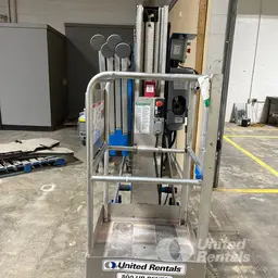2021 Genie AWP-30SDC Pusharound Lift