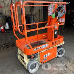 2019 JLG 1230ES Self-Propelled One-Person Lift