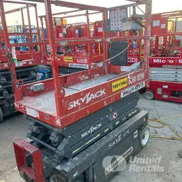 2016 Skyjack SJIII3219 Scissor Lift