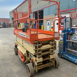 2017 JLG 3246ES Scissor Lift
