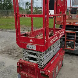 2017 MEC 1330SE Scissor Lift
