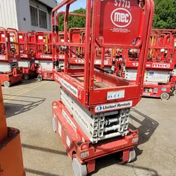 2018 MEC 1330SE Scissor Lift