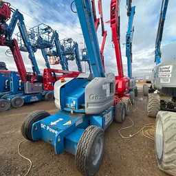 2015 Genie Z-45/25J DC Articulating Boom Lift