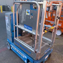 2016 Genie GR-20 Self-Propelled One-Person Lift
