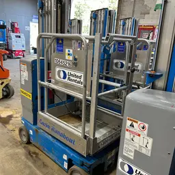 2017 Genie GR-20 Self-Propelled One-Person Lift