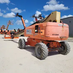 2017 JLG 800S Boom Lift