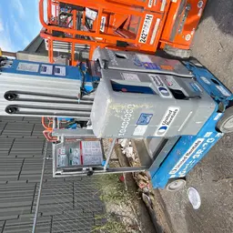 2016 Genie GR-20 Self-Propelled One-Person Lift