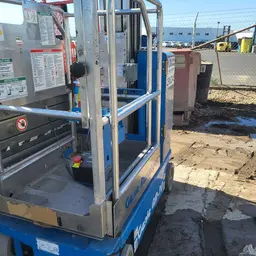 2019 Genie GR-20 Self-Propelled One-Person Lift