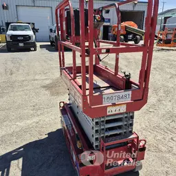 2019 MEC MICRO 19 Scissor Lift