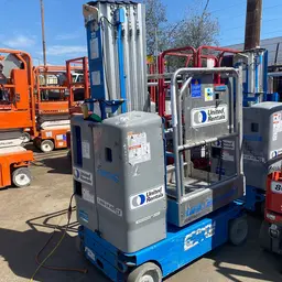 2016 Genie GR-20 Self-Propelled One-Person Lift