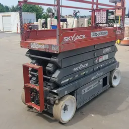 2017 Skyjack SJIII3226 Scissor Lift