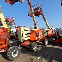 2016 JLG 450AJ Articulating Boom Lift